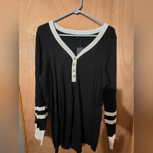 NWT Torrid Black and White Long Sleeve Tee